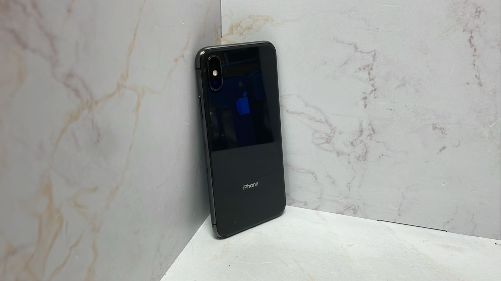Смартфон iPhone X 256Gb