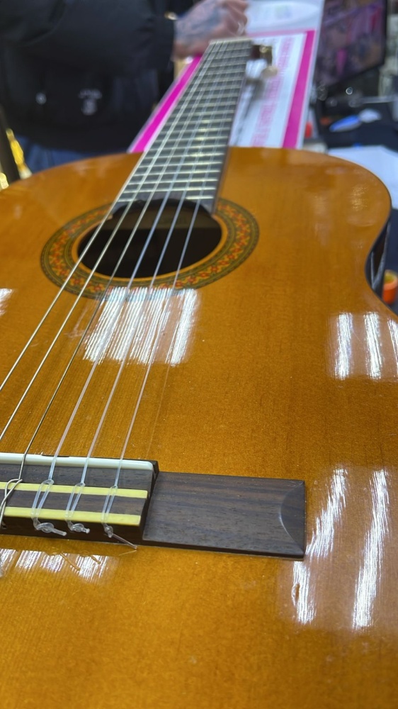 Гитара Yamaha C40