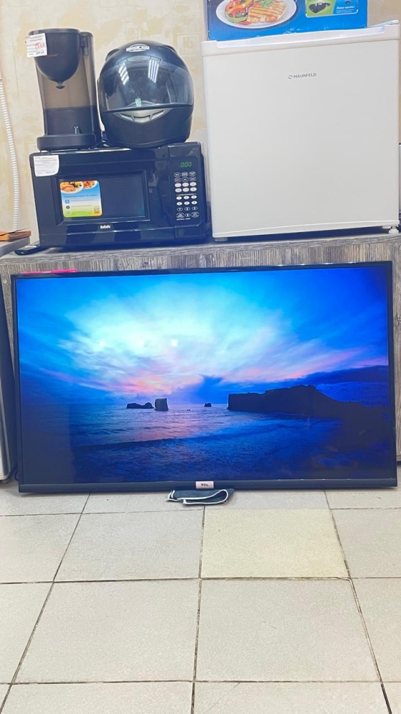 Телевизор TCL 43 д смарт