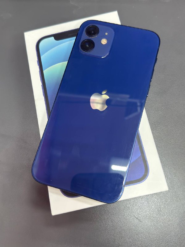 Смартфон iPhone 12 64 Gb