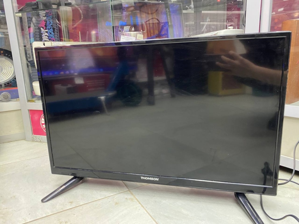 Телевизор Thomson "28" T28D19DHS-01B