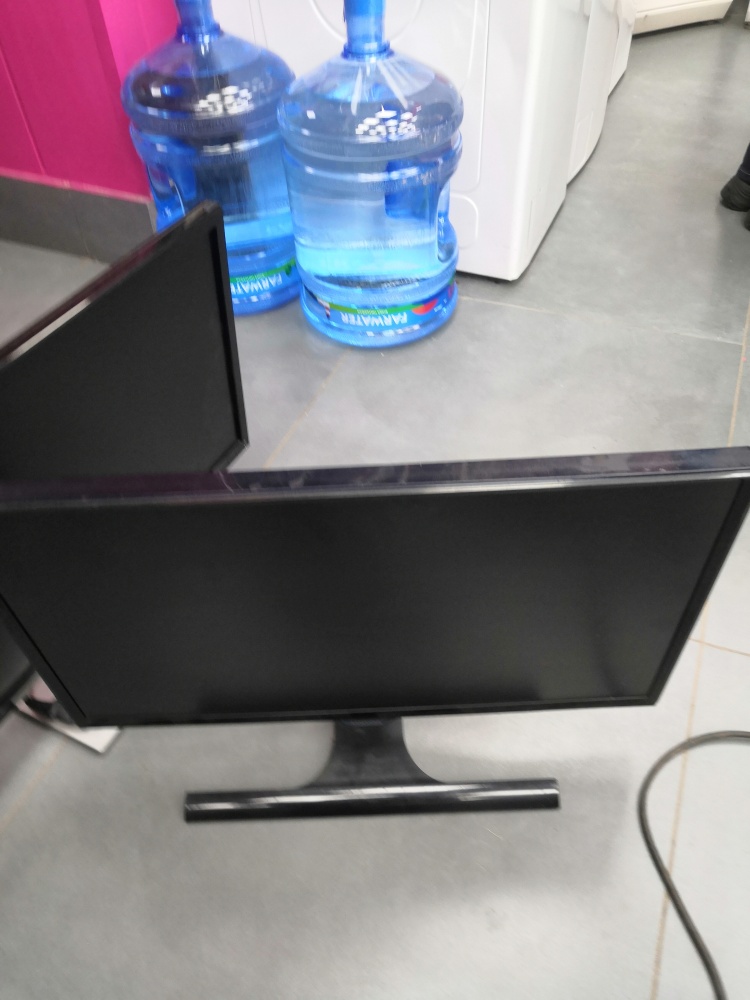 Монитор DELL 24