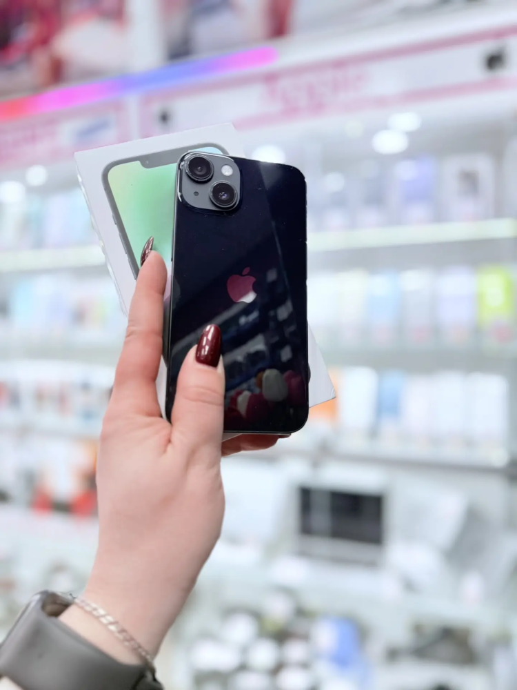Смартфон iPhone 14 256ГБ ,86%