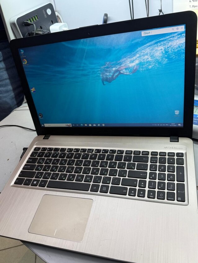 Ноутбук ASUS i3-5005U/8/128ssd GTX 5500