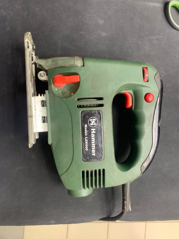 Лобзик Hammer  LZK600
