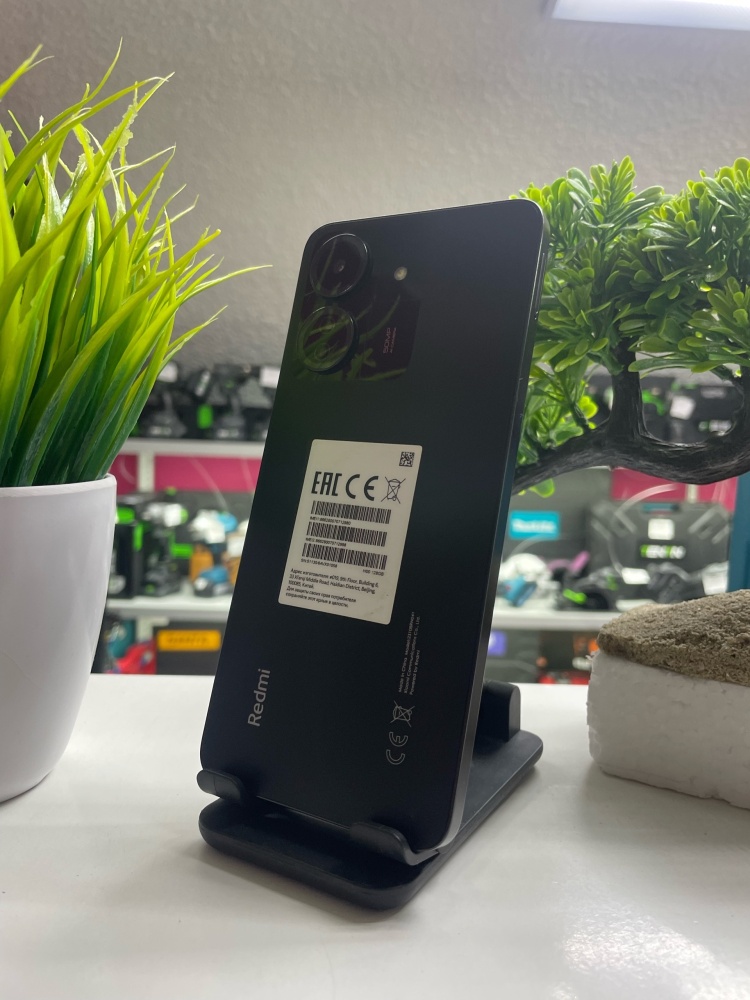 Смартфон Xiaomi Redmi 13C 4/128