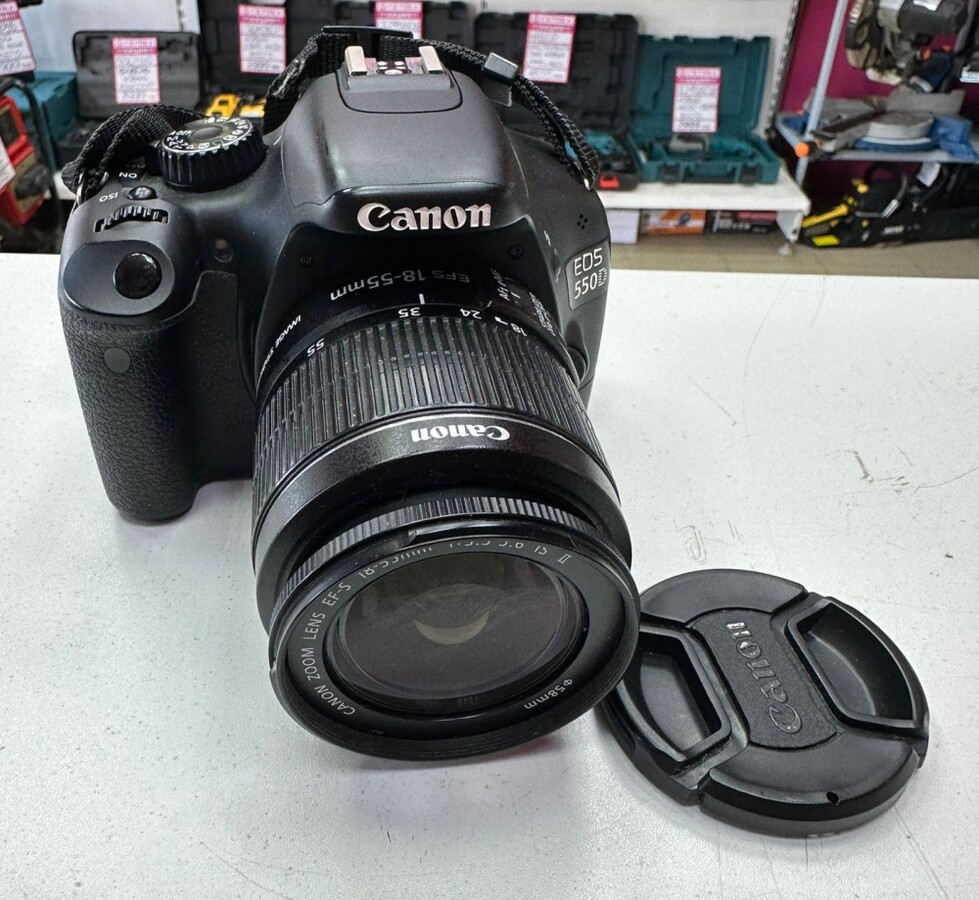 Фотоаппарат Canon EOS 550 D