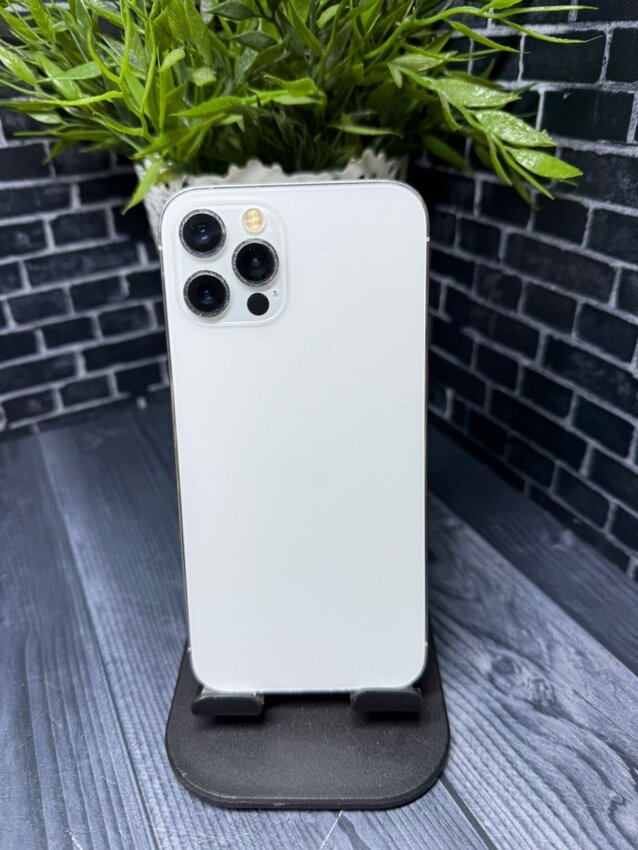 Смартфон iPhone 12 PRO 256 Gb