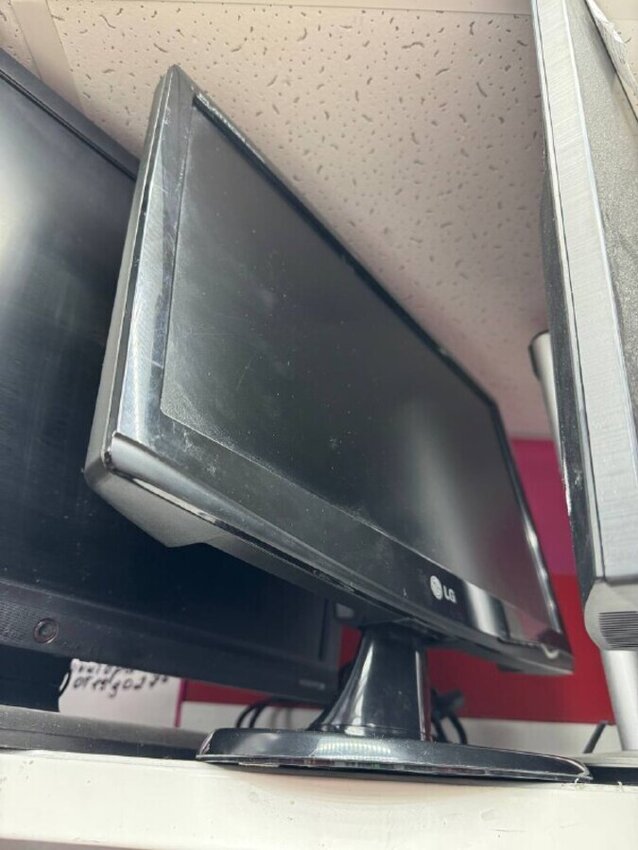 Монитор lg 19