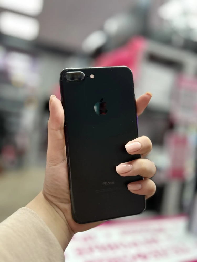 Смартфон iPhone 7+ 32Gb 78%